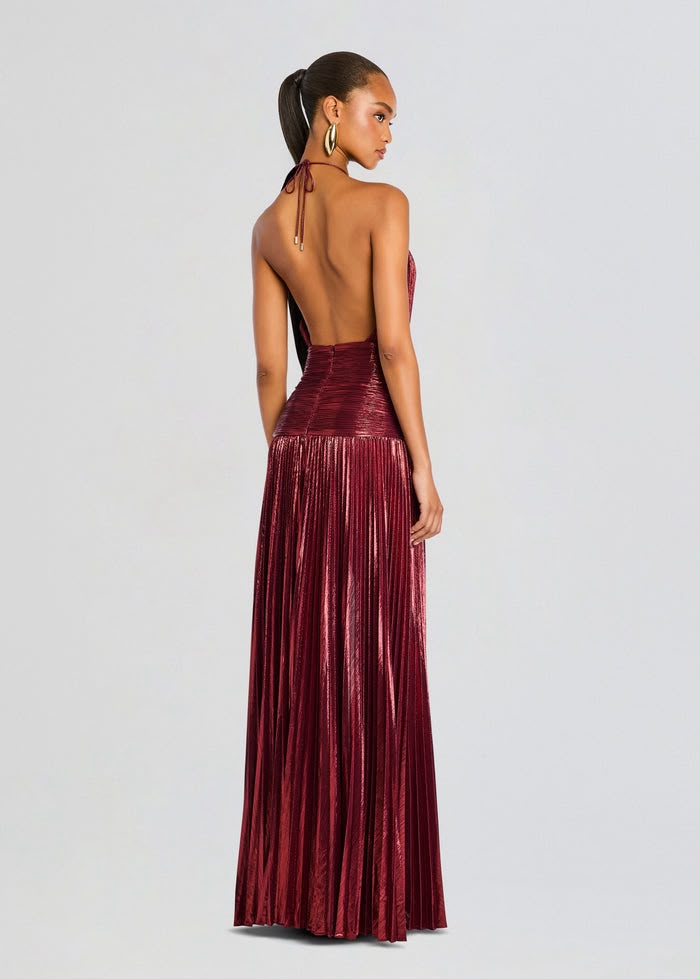 V. E. Vestido Maxi Plisado Metalizado Borgoña con Abertura