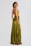 V. E. Vestido Maxi Plisado Metalizado Verde Oliva con Abertura