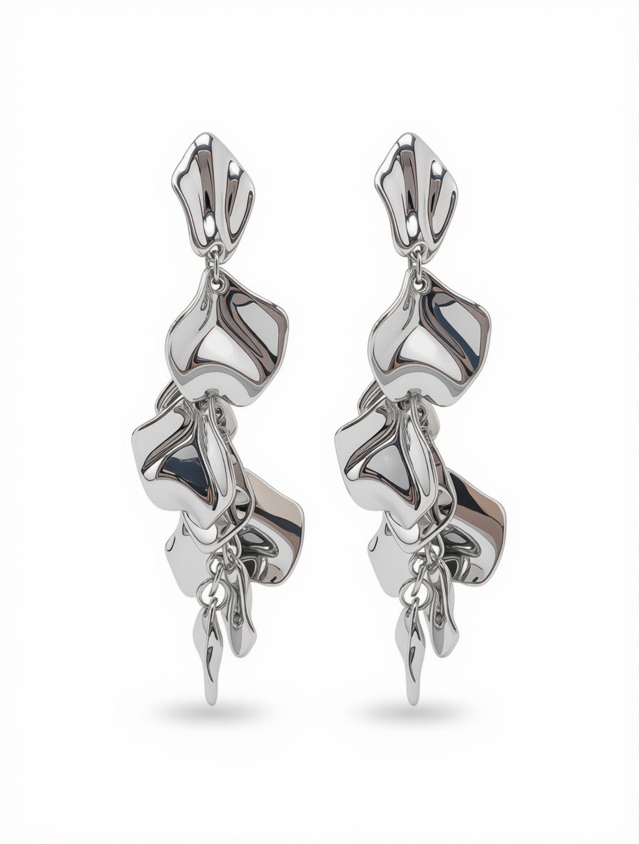 Zarcillos Cascadas Metálicas Chrome Organic Petal Statement